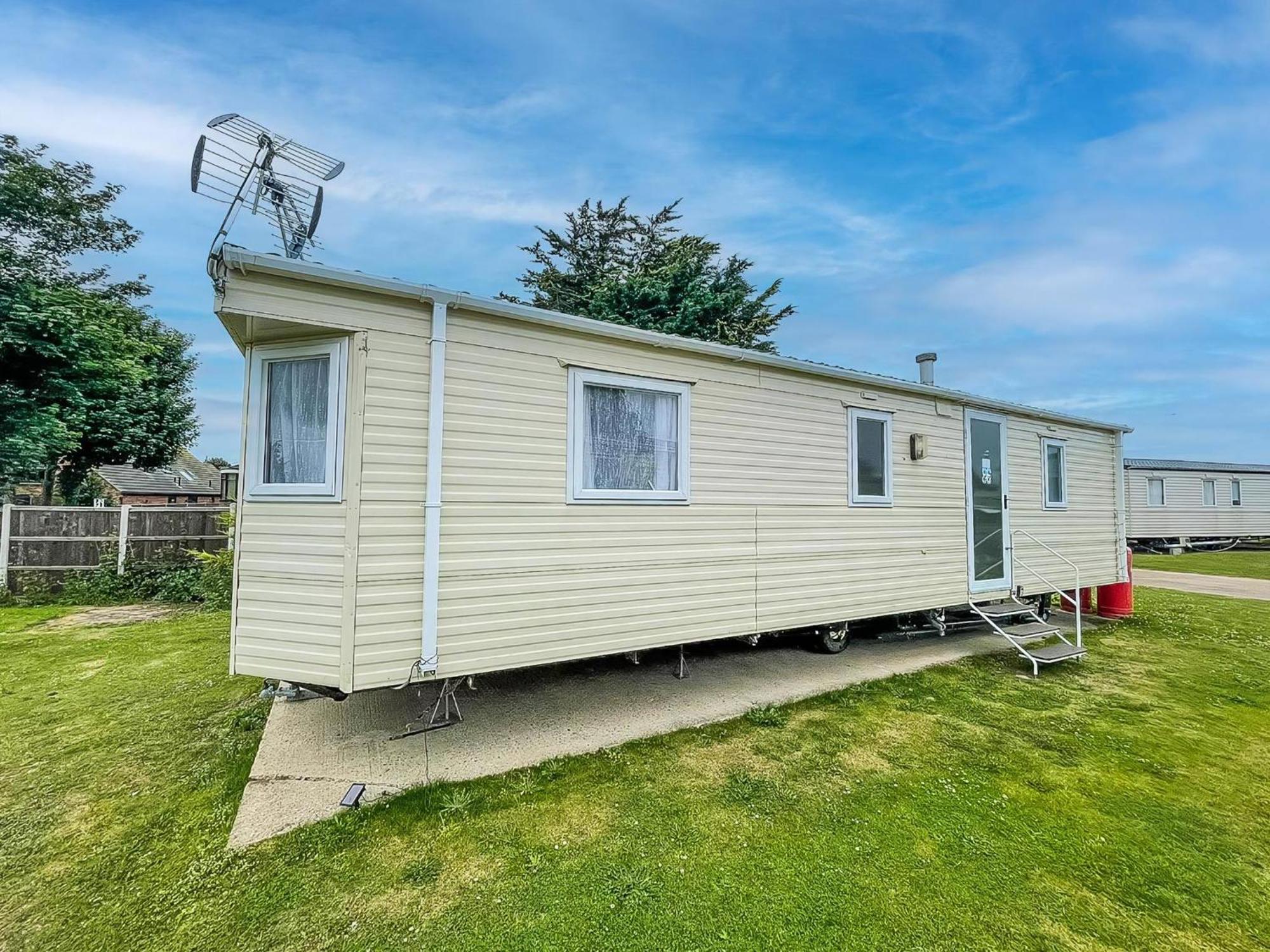Great Caravan At Breydon Water Holiday Park, Ref 10086B Belton with Browston Exterior foto